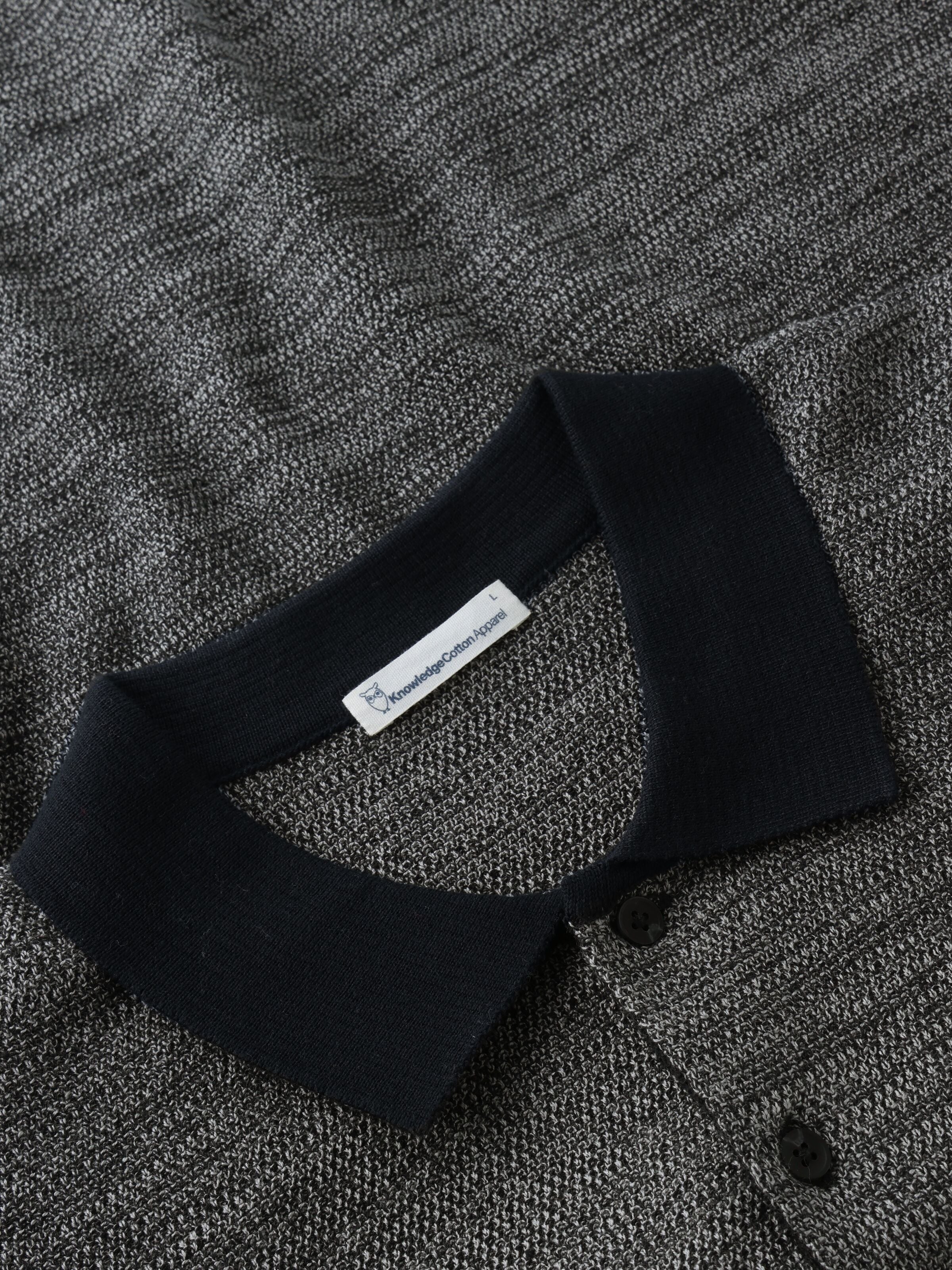 Gestricktes Kurzarm-Poloshirt aus Bio-Baumwolle