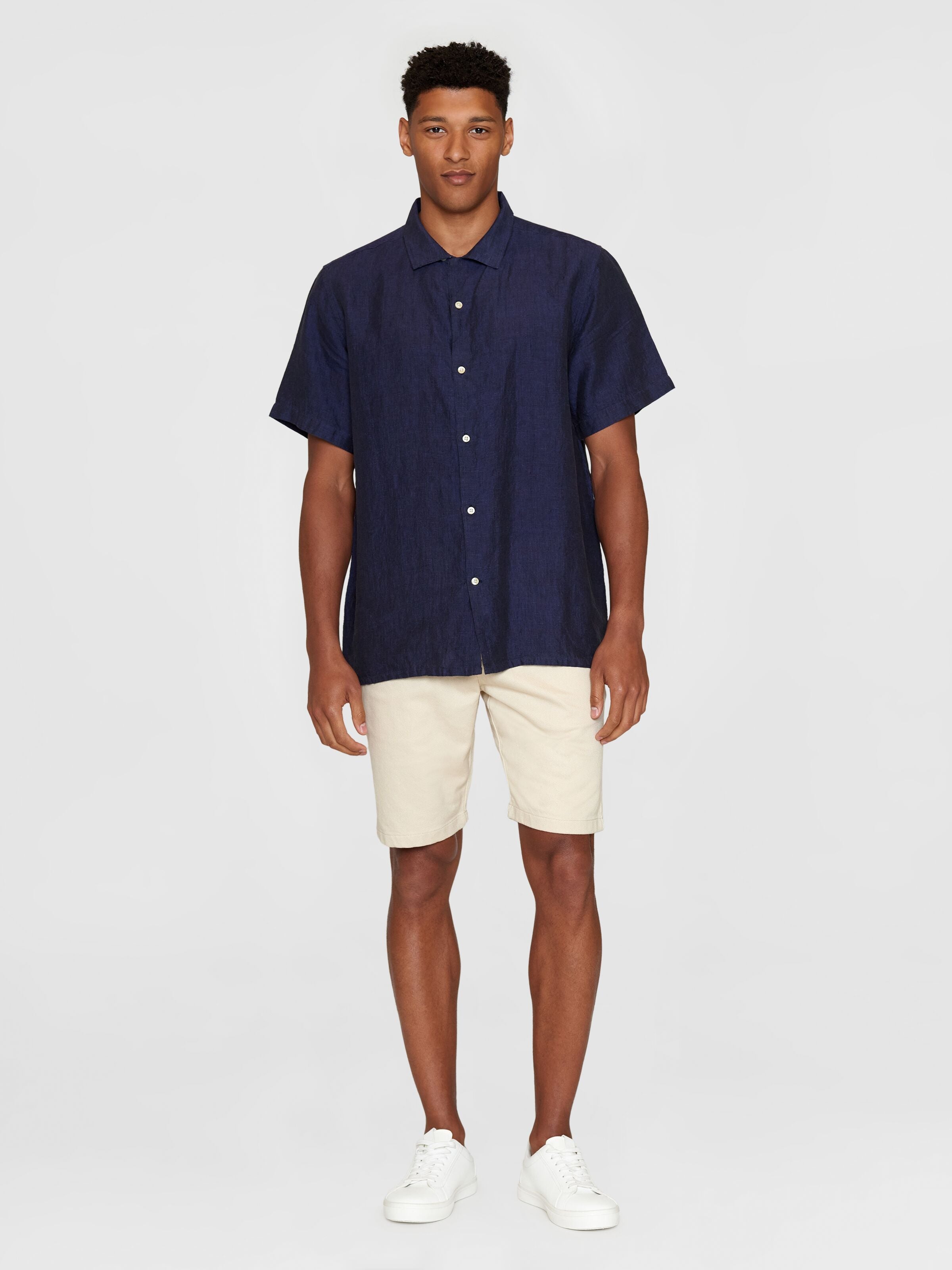 Kurzarmhemd BOXY aus Bio-Leinen