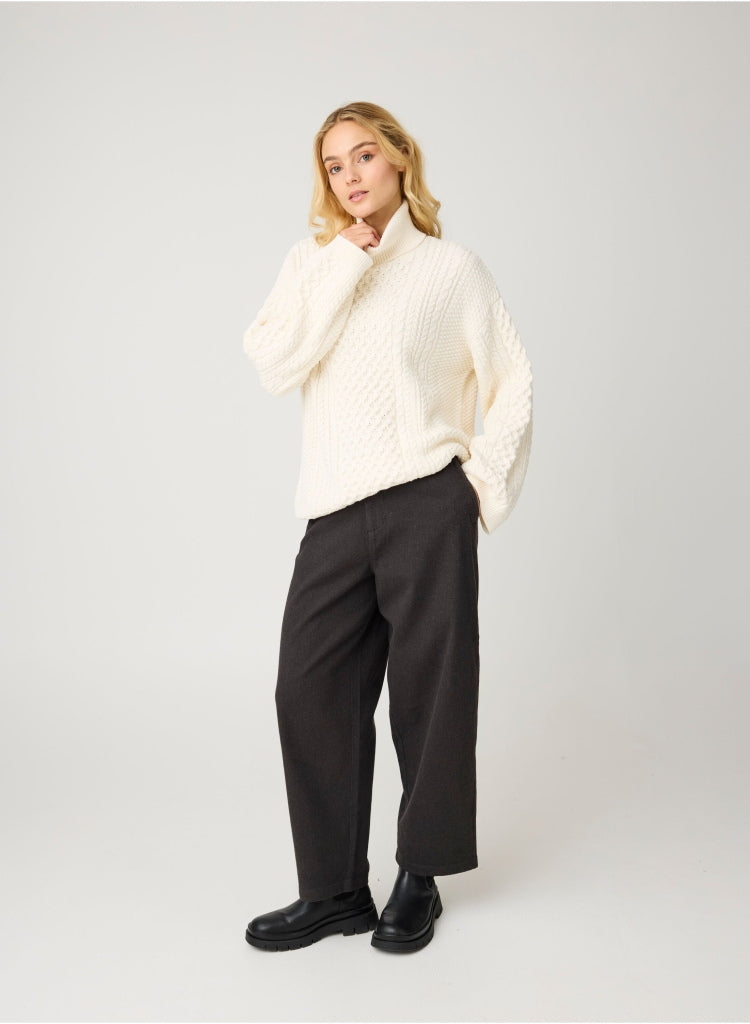 Flanell Barrel Hose BLOOM aus Bio-Baumwolle