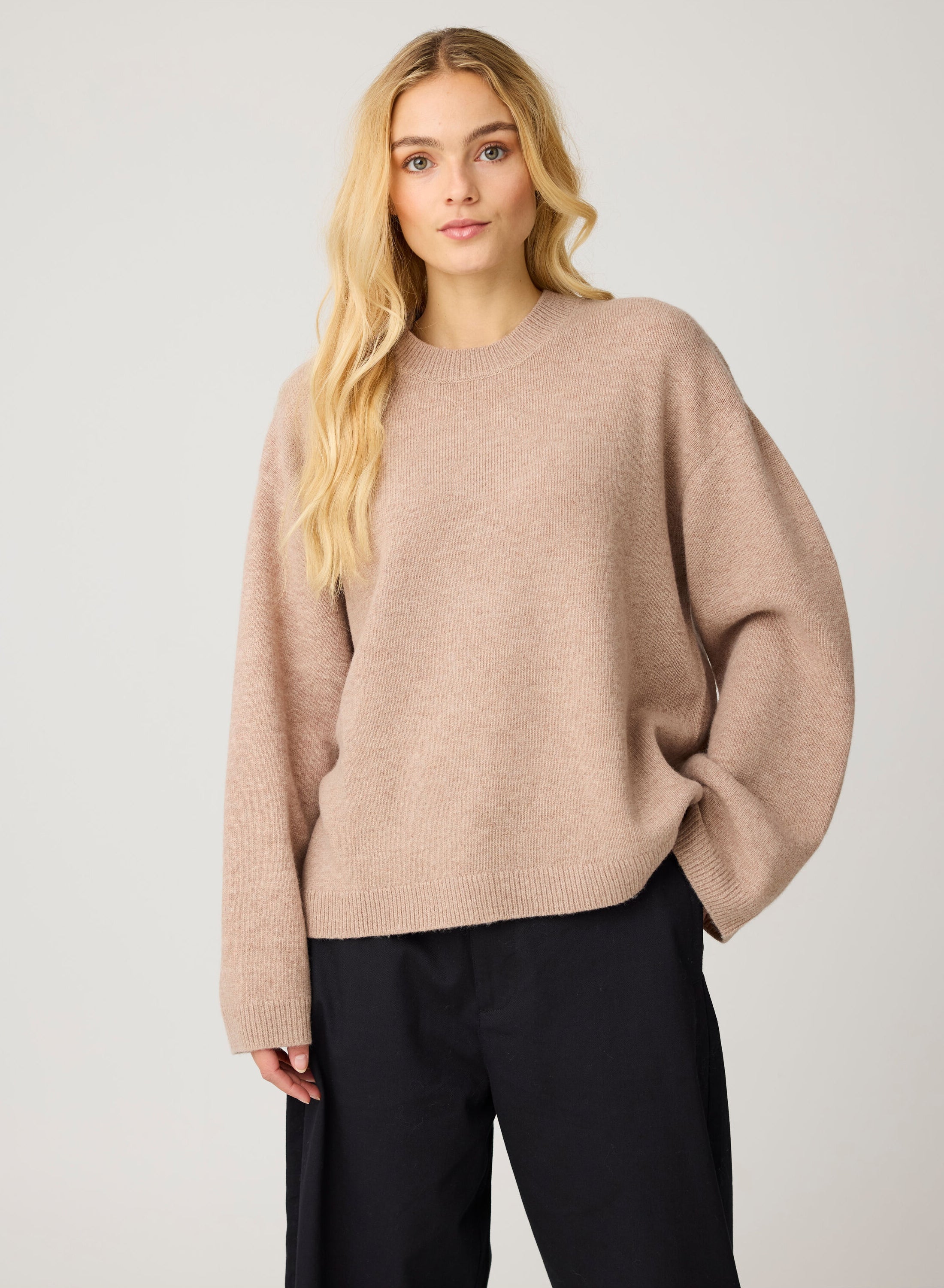 Rundhals-Strickpullover aus Lammwolle (RWS)