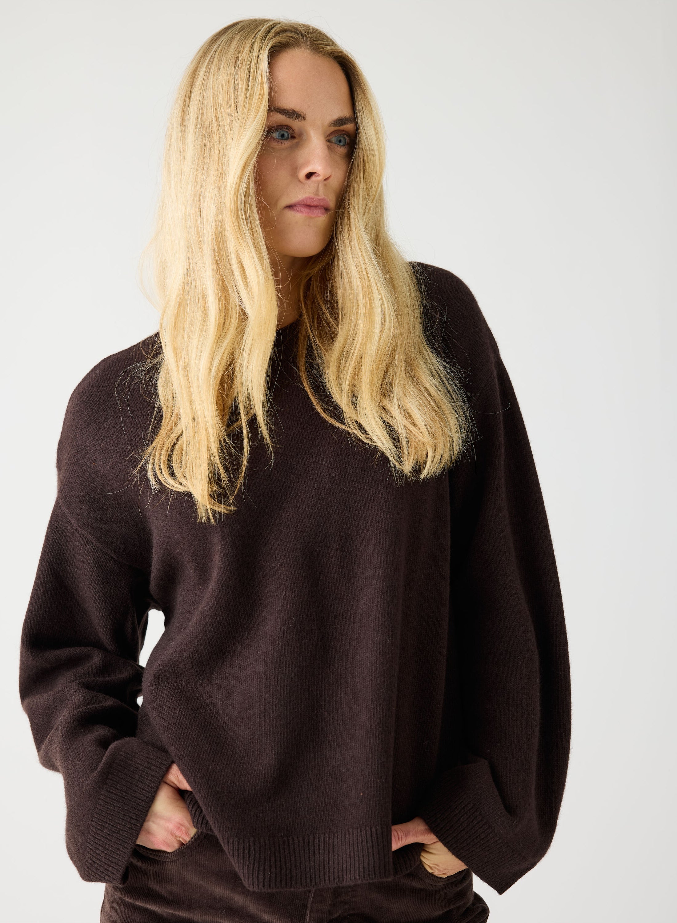 Rundhals-Strickpullover aus Lammwolle (RWS)