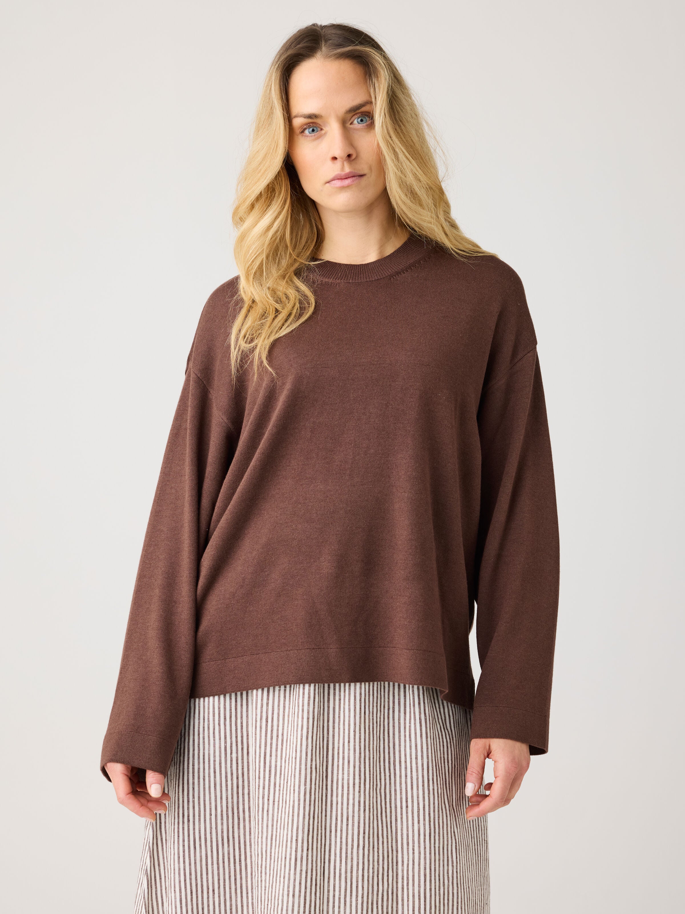 Lockerer Pullover aus leichtem Bio-Baumwollmix