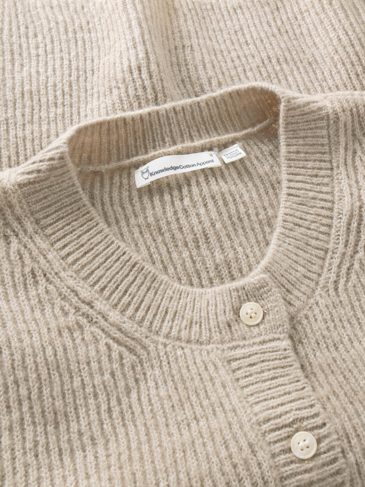 Soufflé Strick-Weste mit Rundhalsausschnitt - Relaxed Fit - aus recyceltem Polyester
