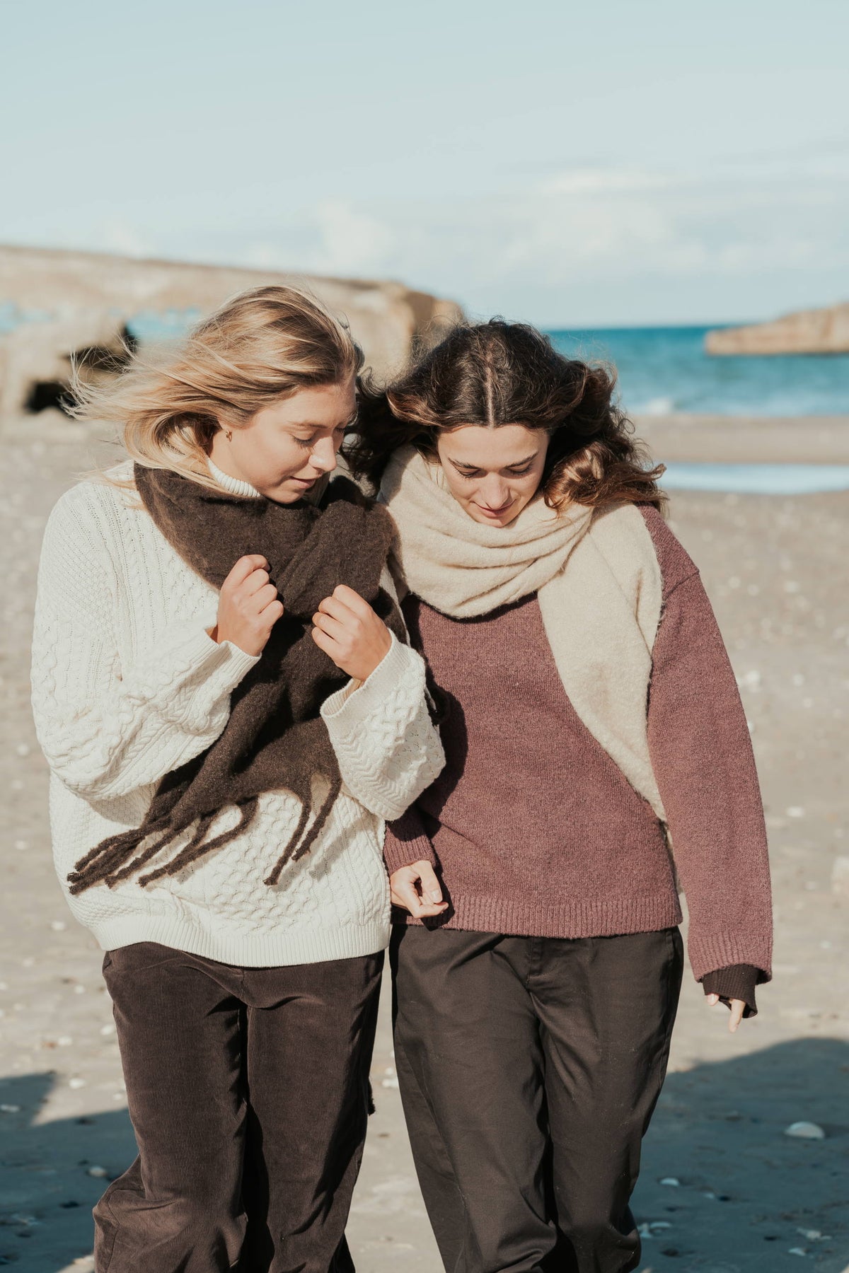 Soufflé Strickpullover mit Rundhalsausschnitt - Relaxed Fit - aus recyceltem Polyester