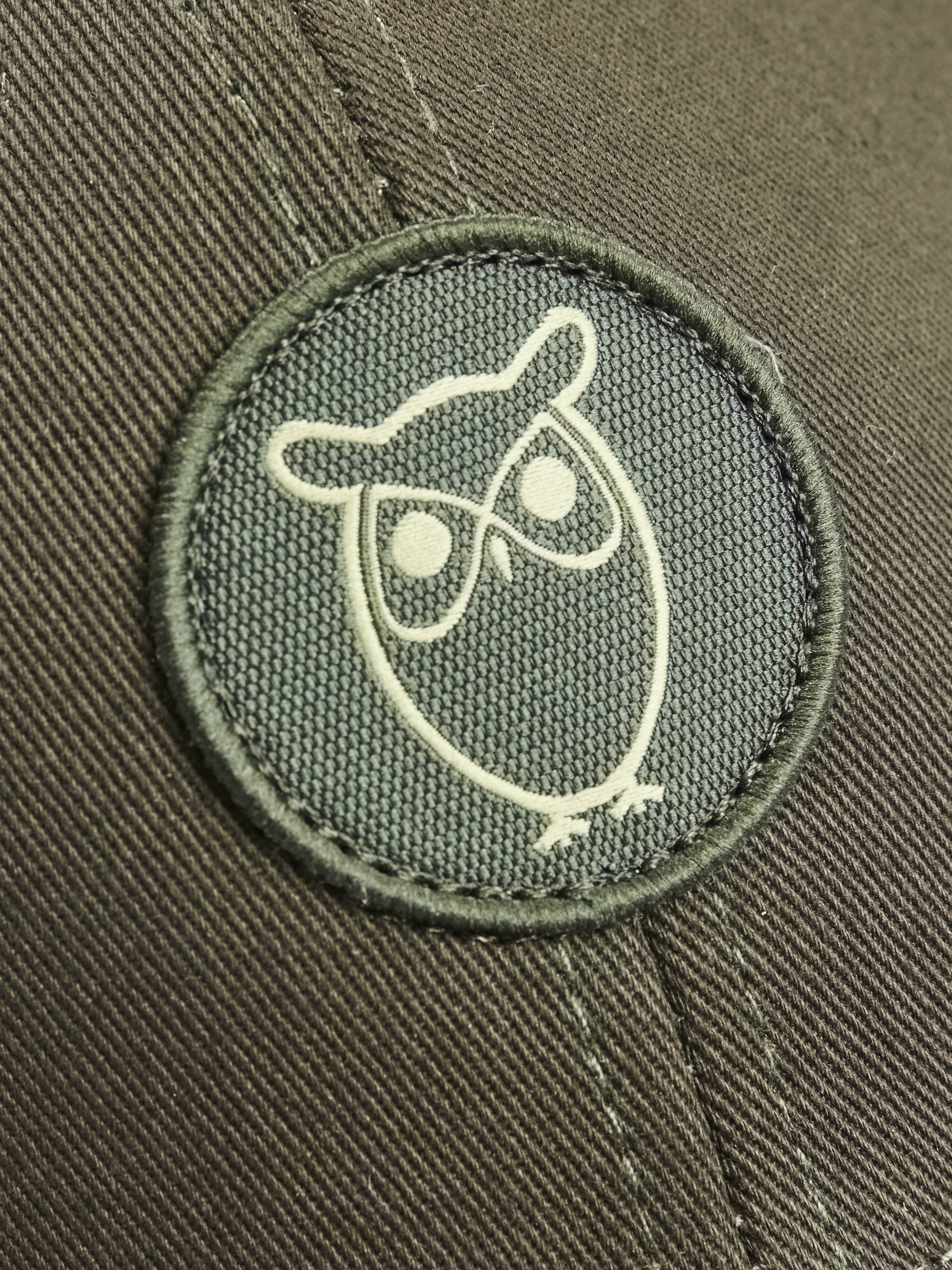 Twill Badge Schirmmütze aus Bio-Baumwolle