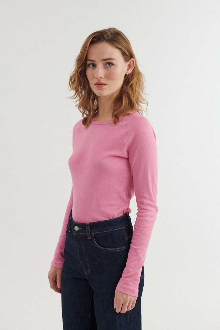 Langarmshirt ARENSE mit Lochmuster aus Bio-Baumwolle