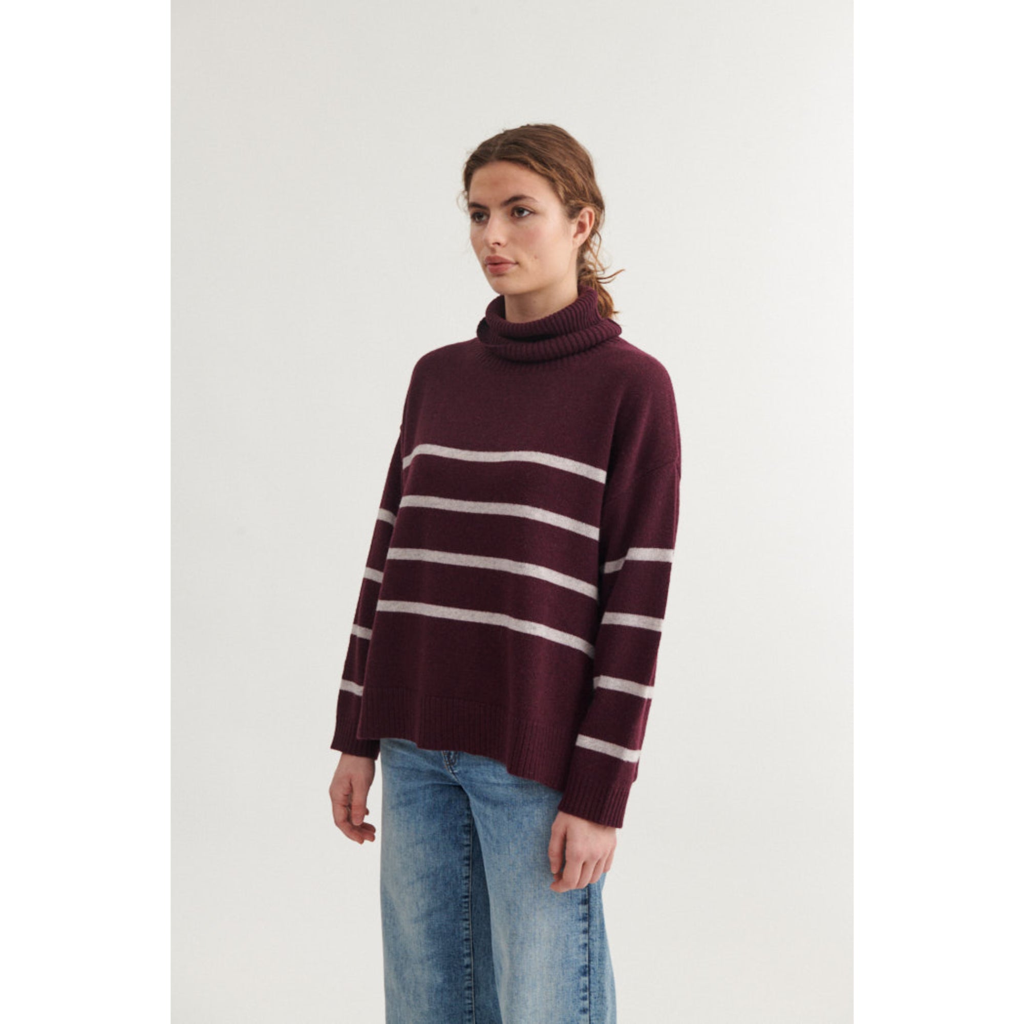 Gestreifter Pullover LISE mit Rundhals aus recycelter Wolle