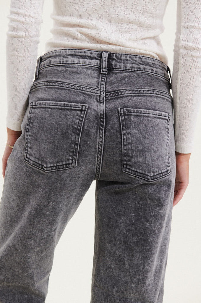 Mom-Fit Jeans ELISA aus Bio-Baumwolle V2