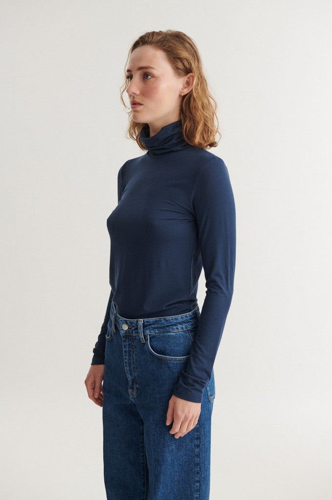 Rollkragenshirt JOLINE aus Tencel™