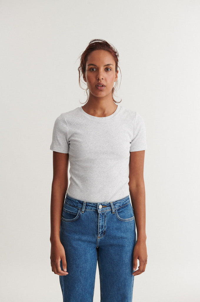 Ludmilla T-Shirt mit Rundhalsausschnitt aus Bio-Baumwolle