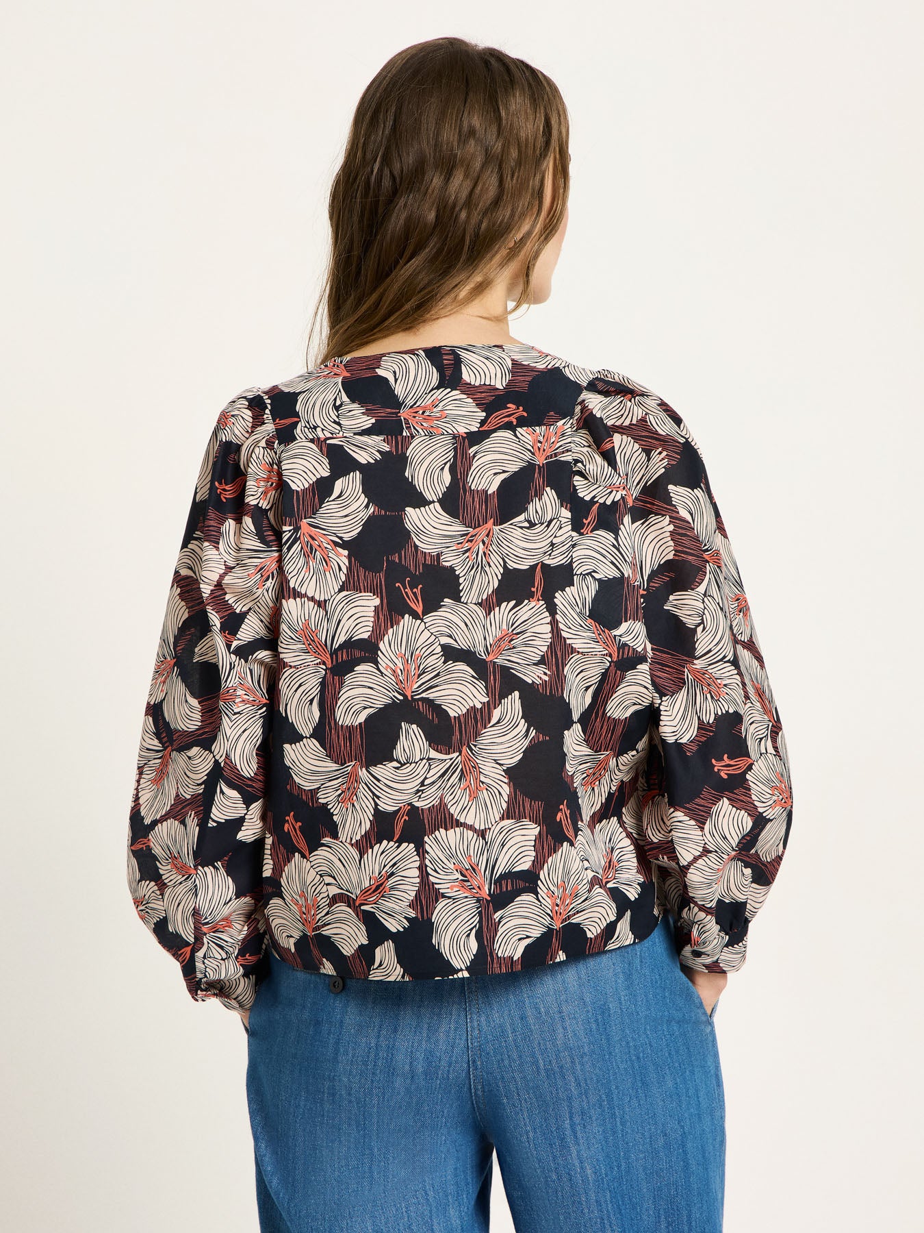 Bluse mit Printmuster und Kräuseln aus Bio-Baumwolle