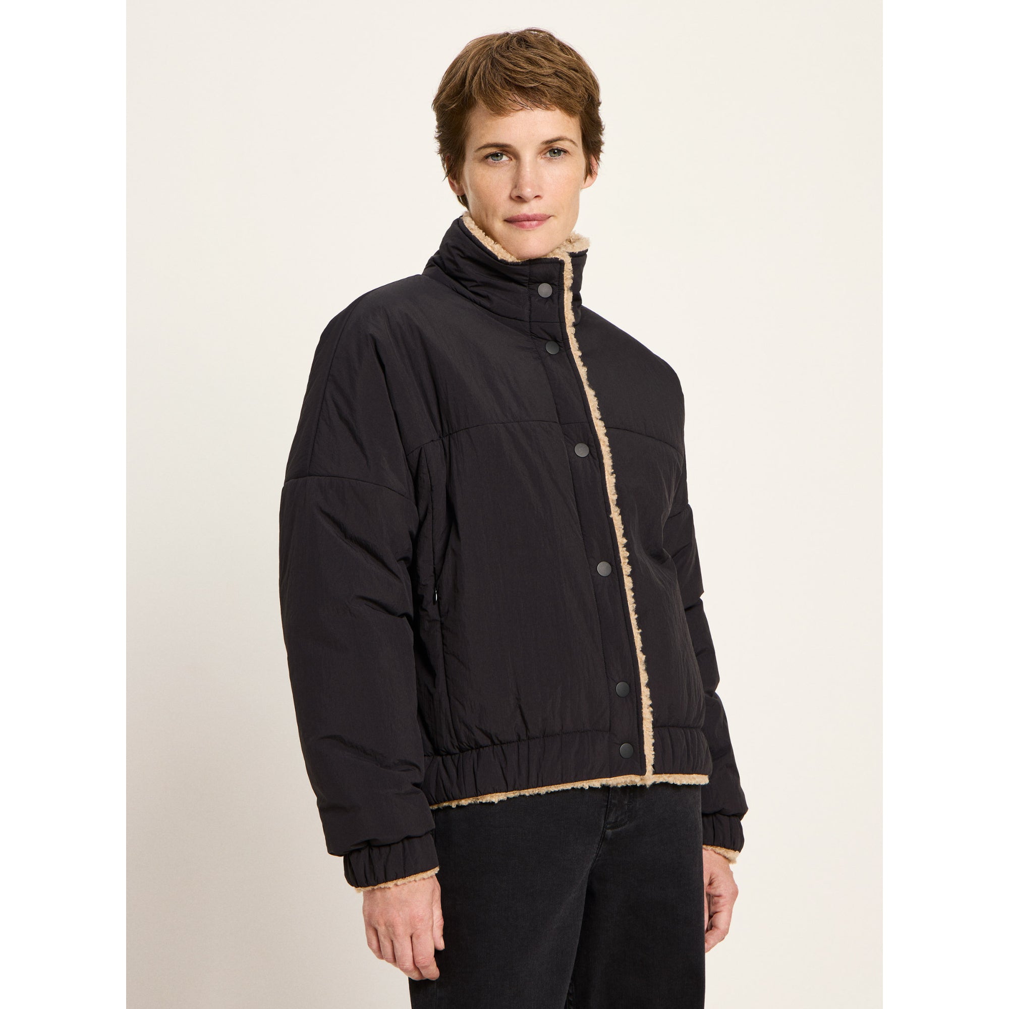 Wendejacke aus recyceltem Material GRS