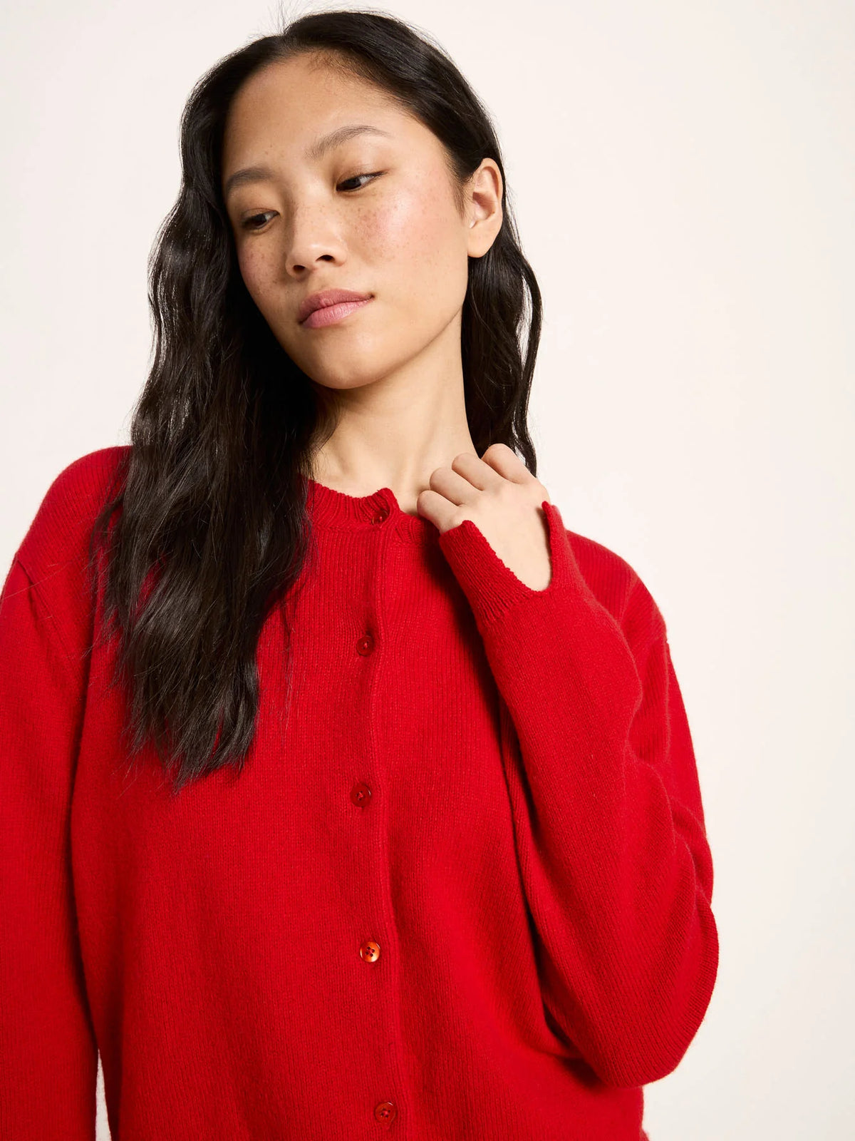 Boxy Strickjacke aus Bio-Schurwolle und Bio-Baumwolle (GOTS)
