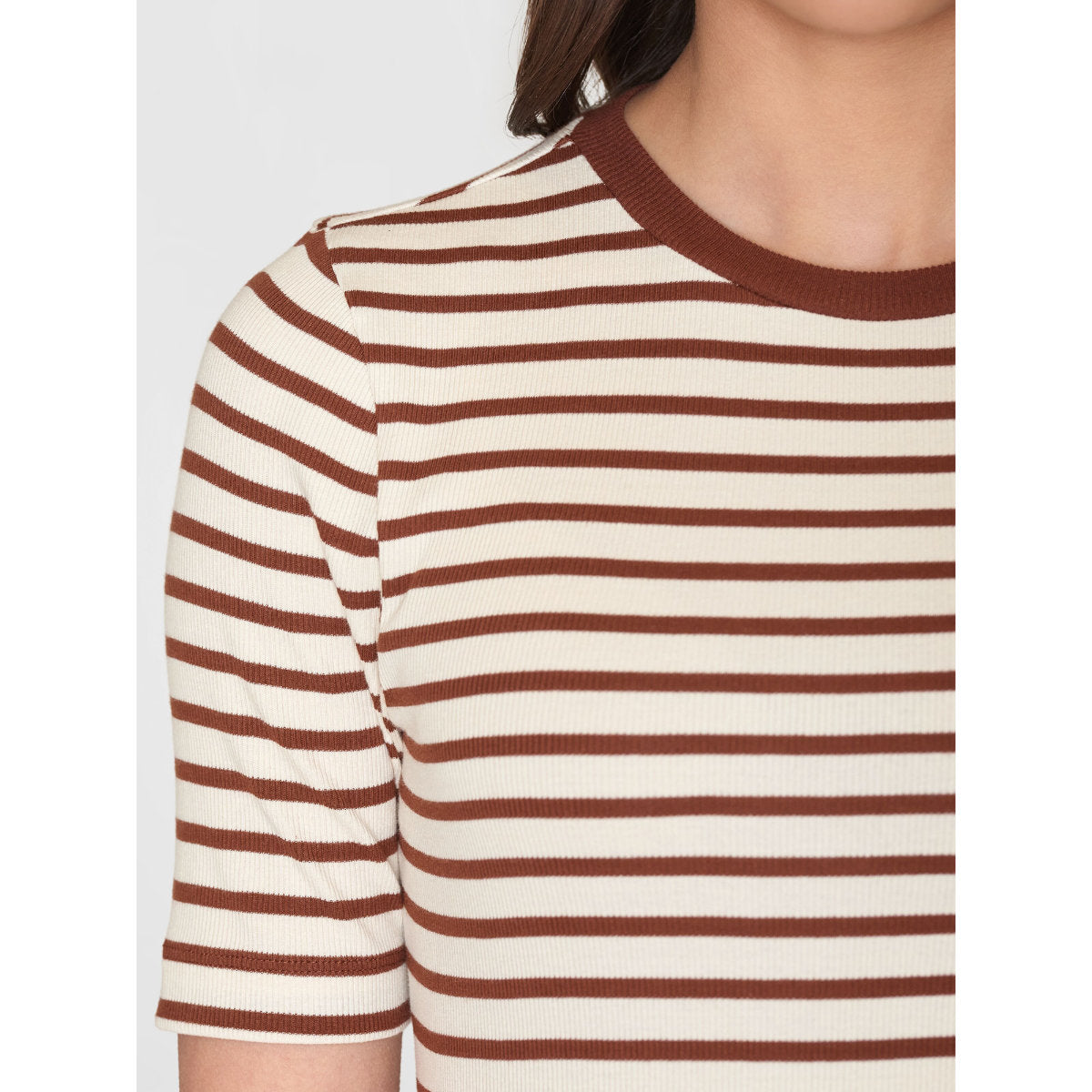 T-Shirt STRIPED RIB aus Bio-Baumwolle